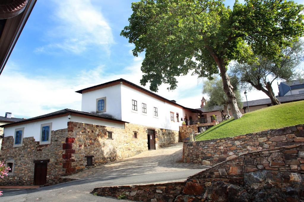 Hotel Monumento Pazo Do Castro O Barco de Valdeorras Eksteriør bilde
