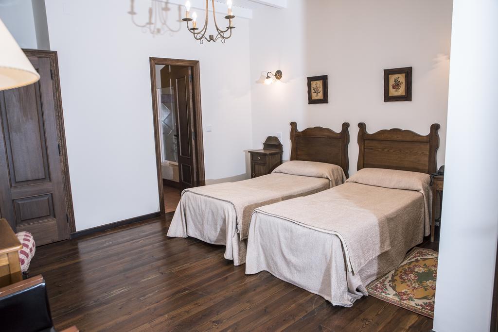 Hotel Monumento Pazo Do Castro O Barco de Valdeorras Eksteriør bilde